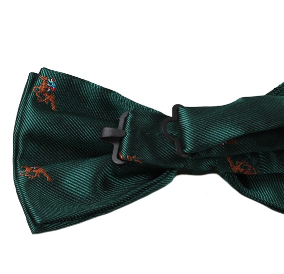 Green bow tie closing with jockey