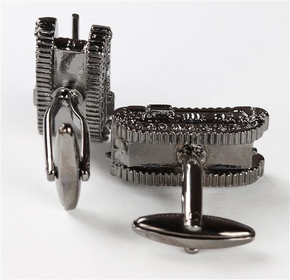 Tank Cufflinks Reverse