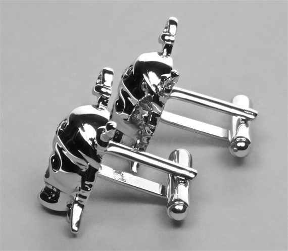 Pirate Skulls Cufflinks Side