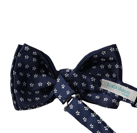 Bow Tie with Daisies