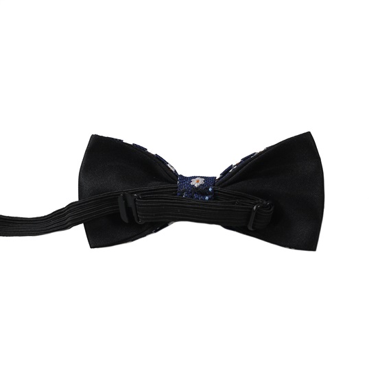 Boy's Bow Tie Daisies