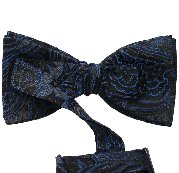 Grey bow tie with black cashmere reverse
