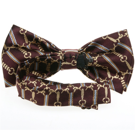 Bordeaux bow tie