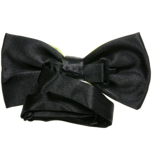 Reverse black and pistachio green bow tie