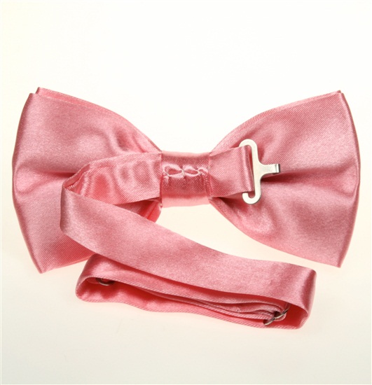 Reverse pink salmon bow tie