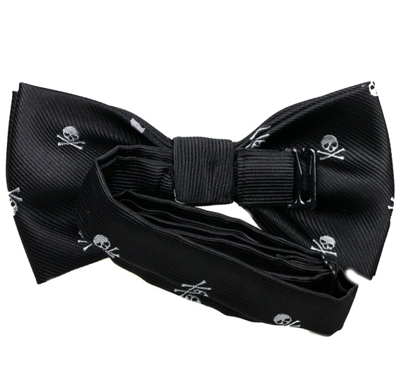 Reverse black bow tie with skulls