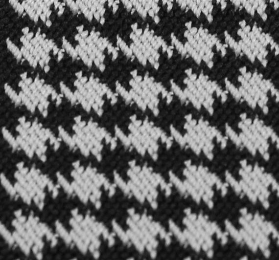 Black and White 'Crows Feet' Elastic Braces